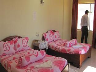 Chhne Chulsa Hotel Sihanoukville Bagian luar foto